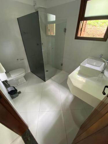 Ein Badezimmer in der Unterkunft Pousada Morro dos Navegantes