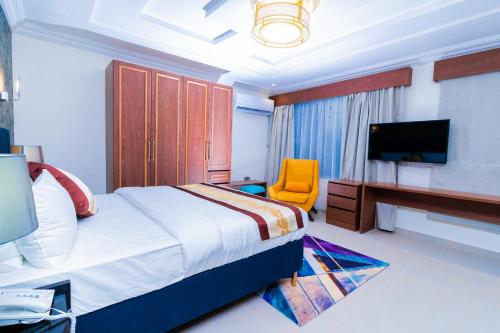 TV a/nebo společenská místnost v ubytování Terraform Hotel