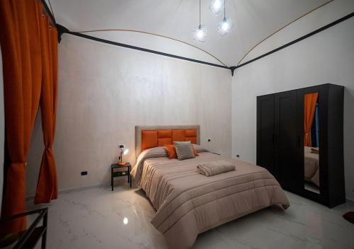 Vesuvius Luxury Home