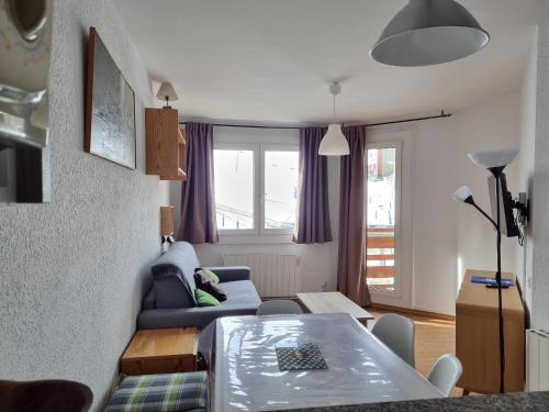 Postel nebo postele na pokoji v ubytování Apartamentos Grifovacances Canigou
