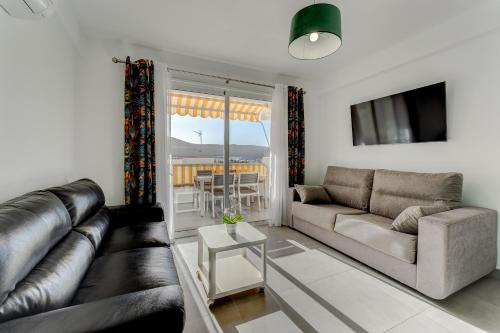 LosCristianos Luxury AirCon Sunny Aptm Sea View