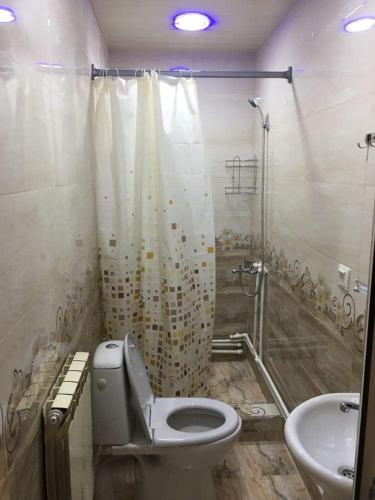  Норик -  Room  picture :   Tea/Coffee maker    Shower    TV                           