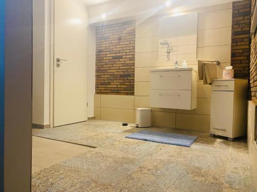 Koupelna v ubytování Tinyhaus & Souterrain Apartment in Ortenberg