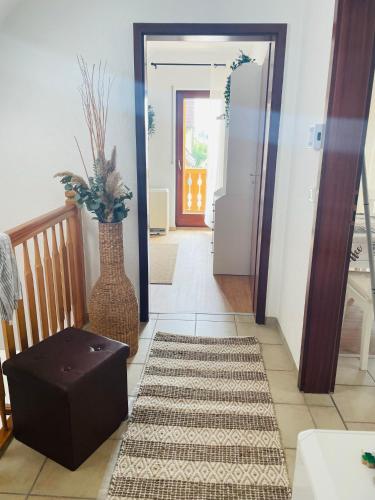 Φωτογραφία από το άλμπουμ του Maisonette Wohnung Sophie mit Balkon und Terrasse σε Weikersheim