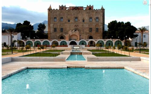 The swimming pool at or close to Broken column