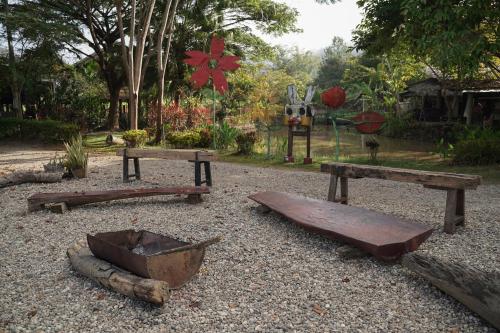Art House at Chiangdao - StarHouseにある庭