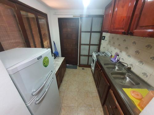 Dapur atau dapur kecil di Charaí Lodge