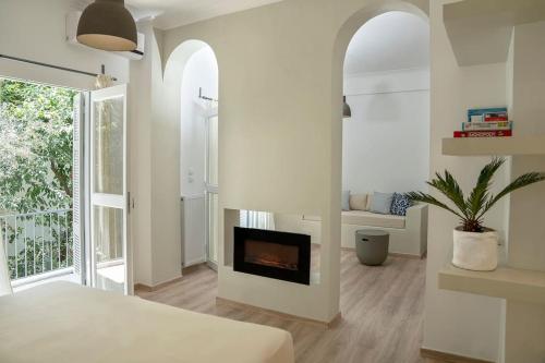 Fotografie z fotogalerie ubytování Romantic apartment with hot tub next to Acropolis v Aténách