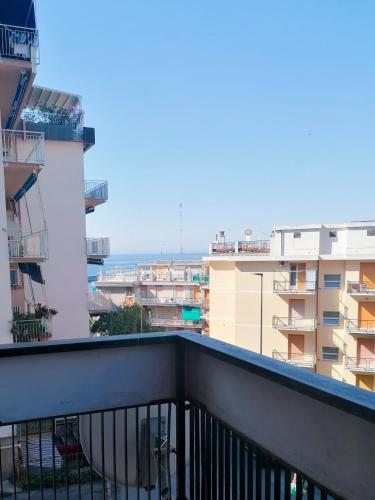 Balcon ou terrasse dans l'établissement Appartamento Pegli