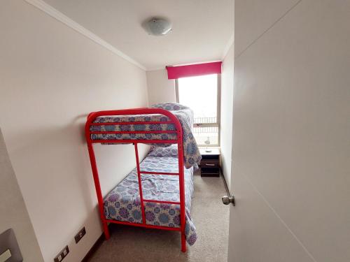 Katil dua tingkat atau katil-katil dua tingkat dalam bilik di Depto costa Iqq
