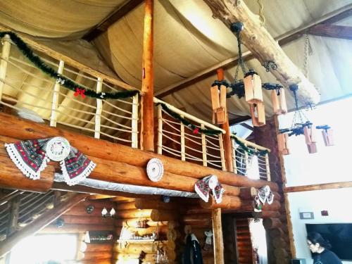 Φωτογραφία από το άλμπουμ του Cabana Rustic Balea σε Cîrţişoara