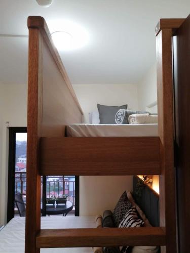 Gallery image of Baguio Bristle Ridge 2BR Condo with balcony & wifi in Baguio