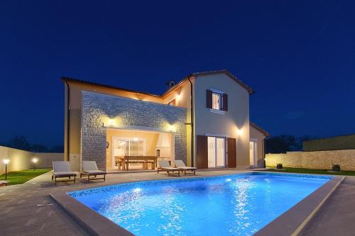 Villa Marisa