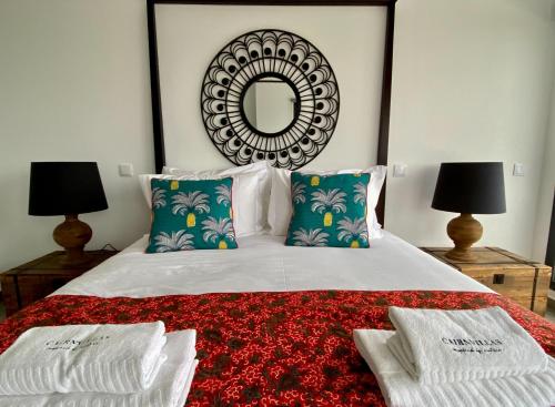 Säng eller sängar i ett rum på Cairnvillas Villa Essencia C45 - Luxury Villa with Private Pool near Beach