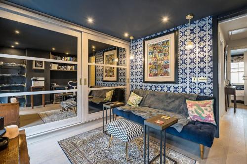 Gallery image of Unique Chic Two Bed House Richmond in Richmond upon Thames