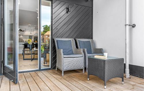 Χώρος καθιστικού στο Amazing Apartment In Helsingør With 01 Bedrooms And Wifi