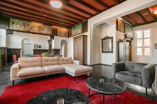 Kuchyň nebo kuchyňský kout v ubytování Edam Suites