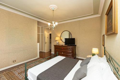 Aurelia Montana Luxury by Rental in Rome