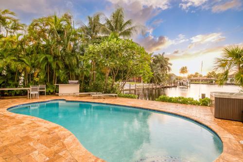 Lighthouse Point Living – Photos 3