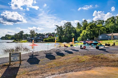 No Wake Zone – Photos 3