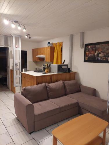 Kuchyň nebo kuchyňský kout v ubytování T2 plein centre et au calme