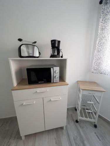 Dapur atau dapur kecil di Casa Came - A/C+ WiFi - 1min Beach