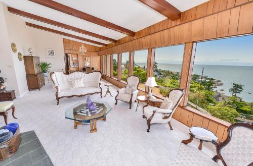 Barkley Manor Executive – Photos 2
