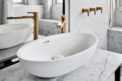 Ένα μπάνιο στο Hotel Vera Ballarat