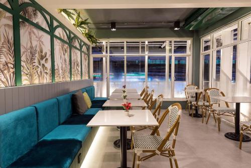 Posezení v ubytování Narawad Boutique Hotel