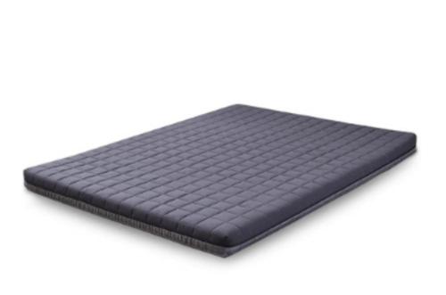 a black floor mat on a white background at Geoje Mongdol Beach H Avenue Hotel in Geoje 