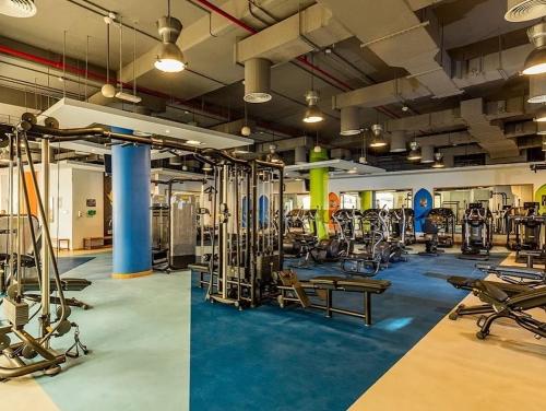 Fitness centrum a/nebo fitness zařízení v ubytování Apartments on JBR by HAPPY SEASON