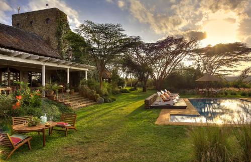 Ololo Safari Lodge & Farm
