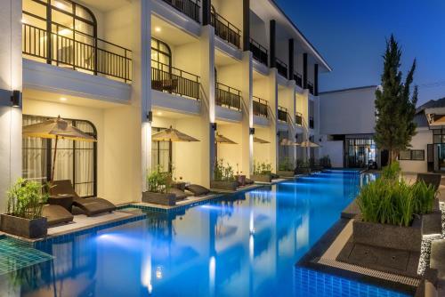 Bazén v ubytování Ai Pai Hotel nebo v jeho okolí