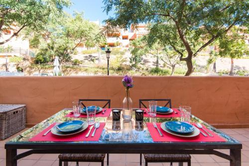 RentAndHomes Marbella Golf Elviria