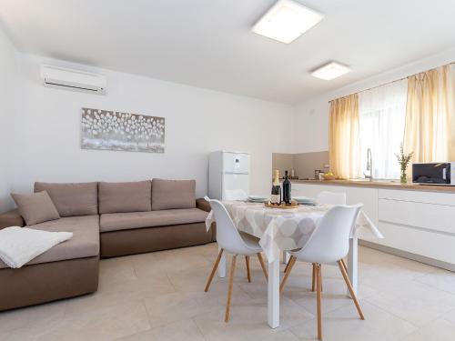 Villa Gioia apartment with terrace