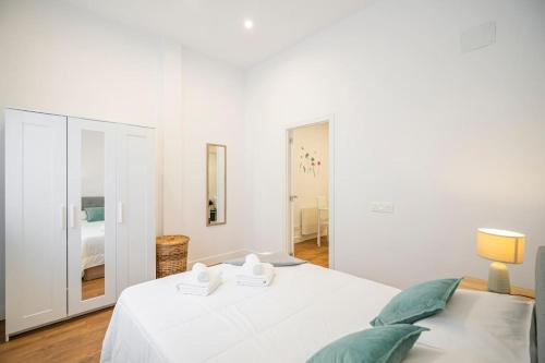 Postel nebo postele na pokoji v ubytování Apartamento tranquilo y familiar a 30 Min de SOL