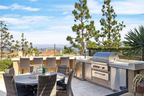 Beach House Prime Location