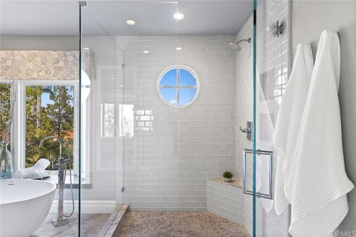 Beach House Prime Location – Photos 4