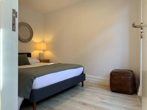 RIBEIRA CHARMING APARTMENTS