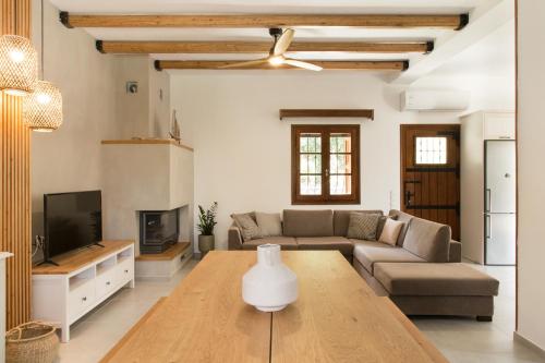 Fotografie z fotogalerie ubytování VILLA ZOE (Beach house)/RENOVATED! v destinaci Lefokastro