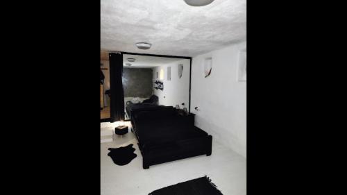 Artemis Studio Pyrgi no1