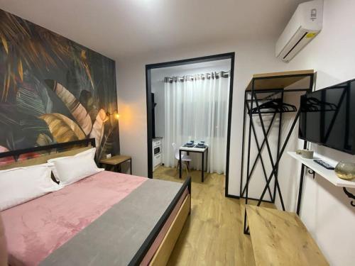 CASA DORIAN, RedDoor Studio in the heart of BLLOKU - Image 3