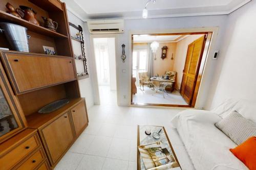 Kuchyňa alebo kuchynka v ubytovaní Cozy 2 bed apartment Playa De Los Locos
