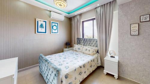 Cama ou camas em um quarto em Luxury Condo 1 Br Poolexcellent Location