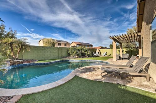 Sun-Dappled Abode, 8 Mi to Goodyear Ballpark