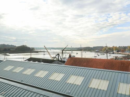 Woodbridge Penthouse – Photos 3