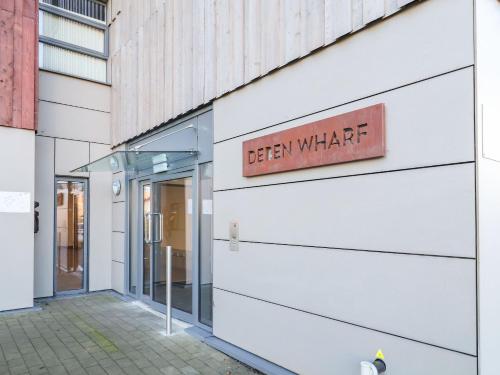 Woodbridge Penthouse – Photos 4