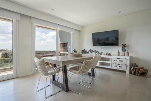 Dining area sa apartment