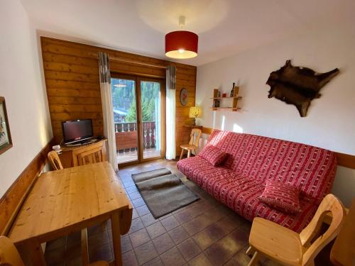 Appartement Charmant et Calme à 1000m du Village et Proche des Télécabines, Parking Inclus - FR-1-693-53