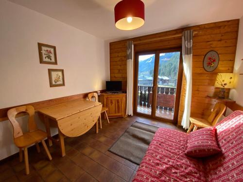 Appartement calme à Châtel avec parking privé, proche centre